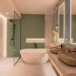 Hotel Reed Boutique Hotel&bistro 5*