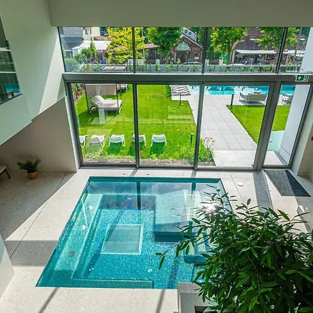 Hotel Reed Luxury By Balaton 5*