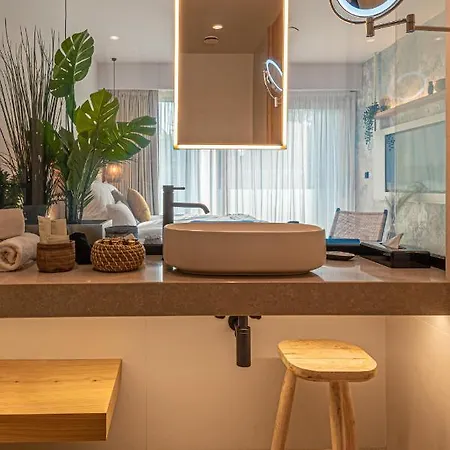 Reed Boutique & Bistro Szálloda