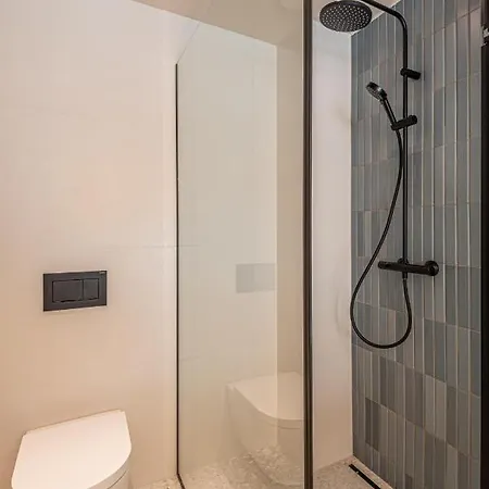 Szálloda Reed Boutique & Bistro 5*
