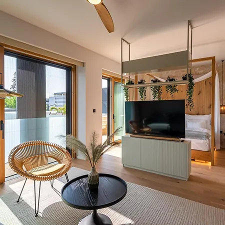 Szálloda Reed Boutique & Bistro