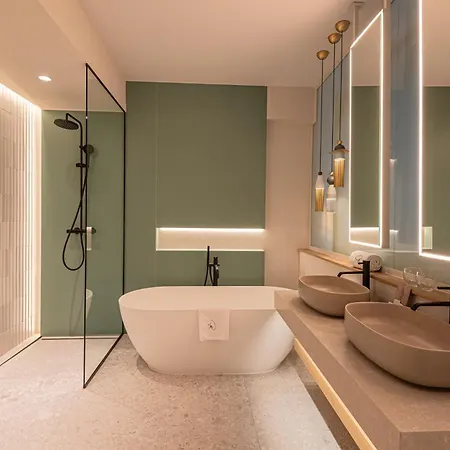 Szálloda Reed Boutique & Bistro 5*