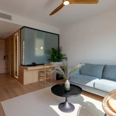 Reed Boutique & Bistro Szálloda 5*