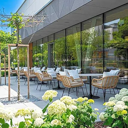 Hotel Reed Boutique & Bistro