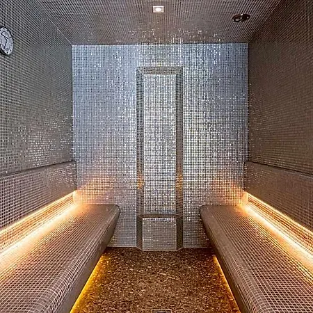 Reed Boutique & Bistro Hotel