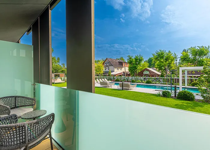 Reed Boutique & Bistro Отель Шиофок