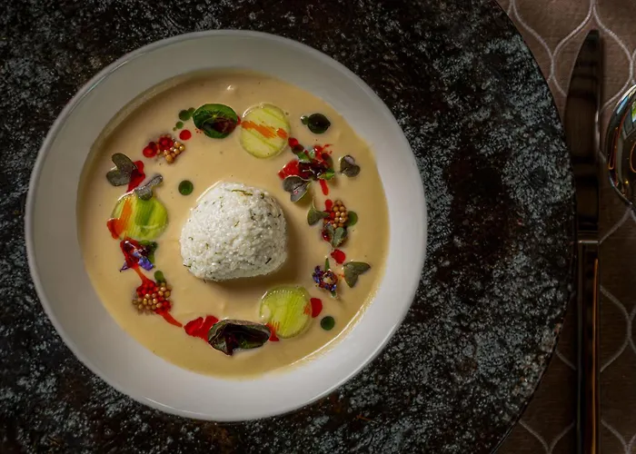 Reed Boutique & Bistro Hotel 5*