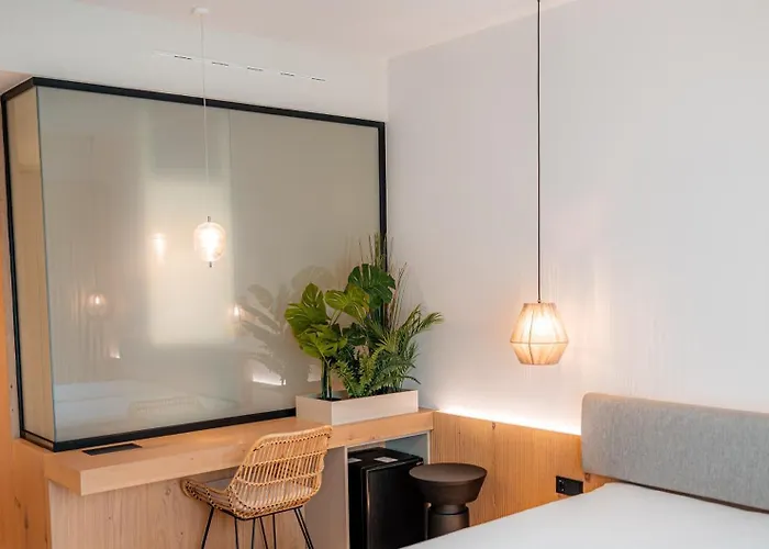 Szálloda Reed Boutique & Bistro 5*
