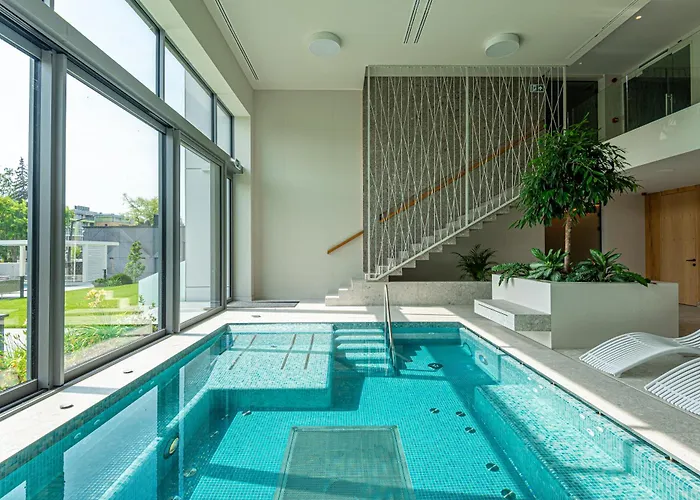 Reed Boutique & Bistro 5* Siófok