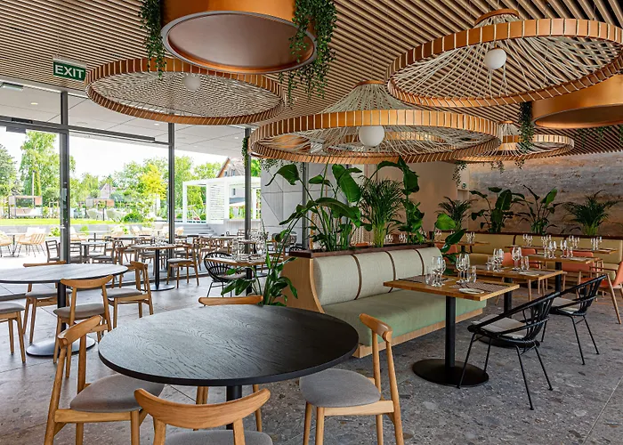 Szálloda Reed Boutique & Bistro 5*