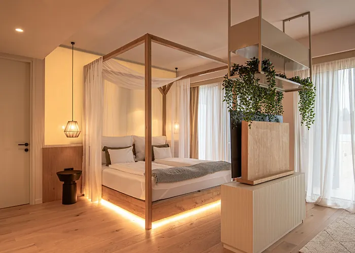 Отель Reed Boutique & Bistro 5*