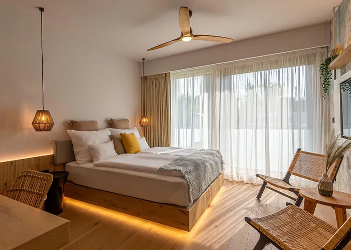 Hotel Reed Boutique & Bistro